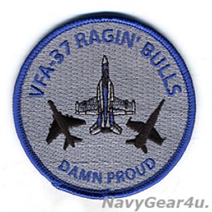 画像: VFA-37 RAGIN' BULLS ”DAMN PROUD"機種転換記念ショルダーバレットパッチ（ベルクロ有無）