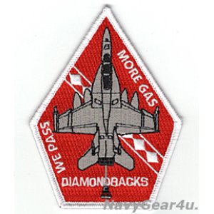 画像: VFA-102 DIAMONDBACKS WE PASS MORE GASタンカーロールショルダーパッチ（ベルクロ有無）